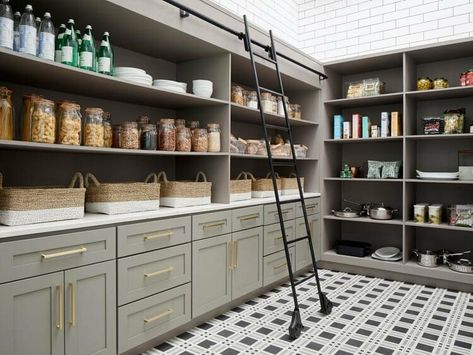 Mcgee Kitchen, Studio Mcgee Kitchen, Fantasy Kitchen, Beautiful Pantry, Dream Pantry, House Pantry, Farmhouse Pantry, Pantry Room, Kitchen Studio