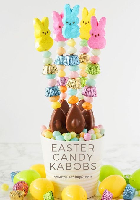 Candy Kabobs are easy Easter treats that look adorably festive in your children\'s Easter baskets! #candykabob #eastertreats #diycandykabob #eastercandykabob Easter Candy Kabobs, Easter Candy Ideas, Easter Candy Crafts, Easy Easter Treats, Easter Crafts Preschool, Candy Kabobs, Easter Crafts For Toddlers, Candy Easter Basket, Easter Crafts For Adults