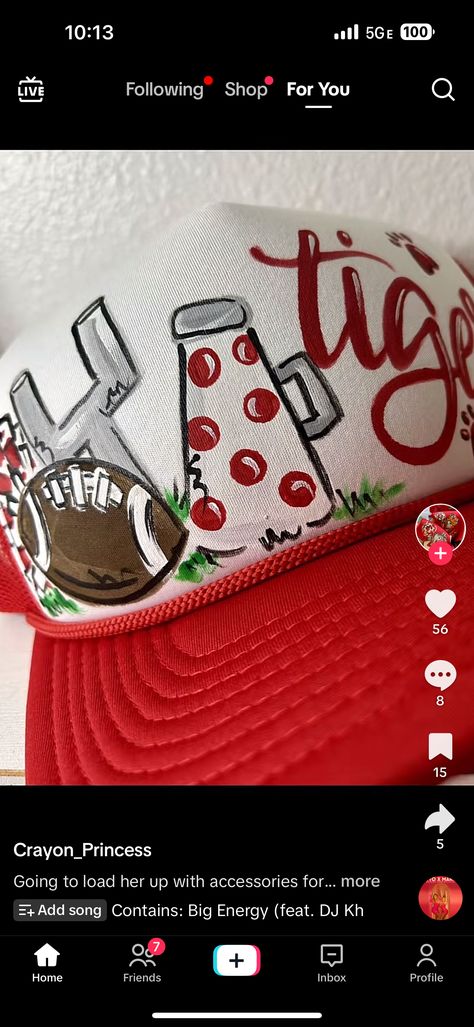 Painting Trucker Hats, Hand Painted Trucker Hats, Painted Trucker Hats, Hand Painted Hats, Painted Banners, Hat Bar, Painted Clothing, Custom Trucker Hats, Painted Hats