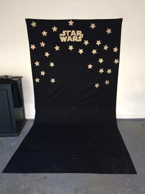 Star Wars photo backdrop Star Wars Backdrop, 12 Month Pictures, Star Wars Diy, Grad Party Decorations, Party Boy, Christmas Play, Star Wars Party, Star Wars Pictures, 2024 Christmas