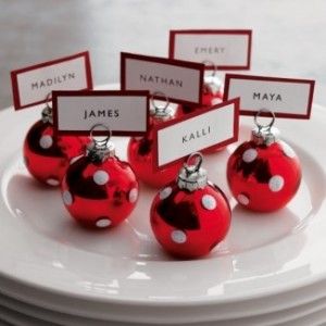 Xmas Dinner Recipes, Christmas Dinner Table Decorations, Dinner Table Decorations, Christmas Dinner Table Settings, Winter Wedding Table, Table Decorations Ideas, Christmas Place Cards, Xmas Dinner, Christmas Dinner Table