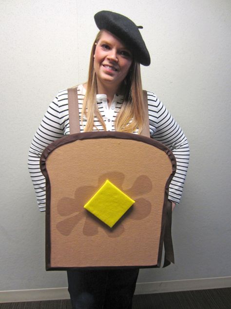 French Toast French Toast Costume, Toast Costume, Costume For Work, Cats Costume, Pun Costumes, Costumes For Work, Ideas For Cats, Punny Halloween Costumes, Cookie Costume