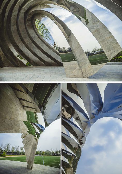 Richard Sweeney collaborated with global studios and workshop UAP to create his largest permanent sculpture, 'Reflection'. #Sculpture #PublicArt Reflection Sculpture, Reflective Sculpture, Richard Sweeney, Sculpture Images, Landscaping Business, Art Articles, Landscape Concept, Zhengzhou, Sculpture Installation