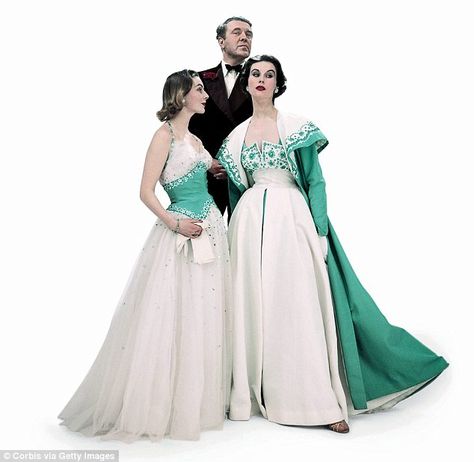 Dress designer Norman Hartnell (pictured with some of his models) saw his designs grow in popularity after he showcased a collection in Paris Norman Hartnell, Queen Wedding Dress, Rags To Riches, Element Of Surprise, Portrait Series, Period Dress, Street Dress, Geometric Prints, Princess Elizabeth