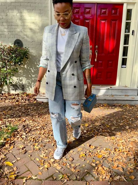 Fall Blazer Outfits, Fall Blazer, Sneaker Style, Blazer Outfits, Sneakers Fashion, Work Wear, Style Me, Girl Fashion, Blazer