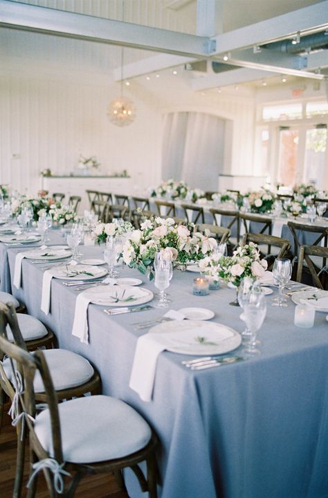 Wedding Decorations Table Settings, Grey Wedding Decor, Blue Table Settings, Blue Tablecloth, Wedding Tablecloths, Light Blue Wedding, Blue Napkins, Boda Mexicana, Birthday Trip