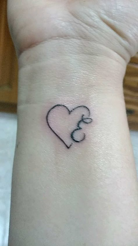 Anniversary Tattoo, Tiny Heart Tattoos, Tasteful Tattoos, Hand Poked Tattoo, Initial Tattoo, Pin Up Tattoos, Small Hand Tattoos, E Tattoo, Poke Tattoo