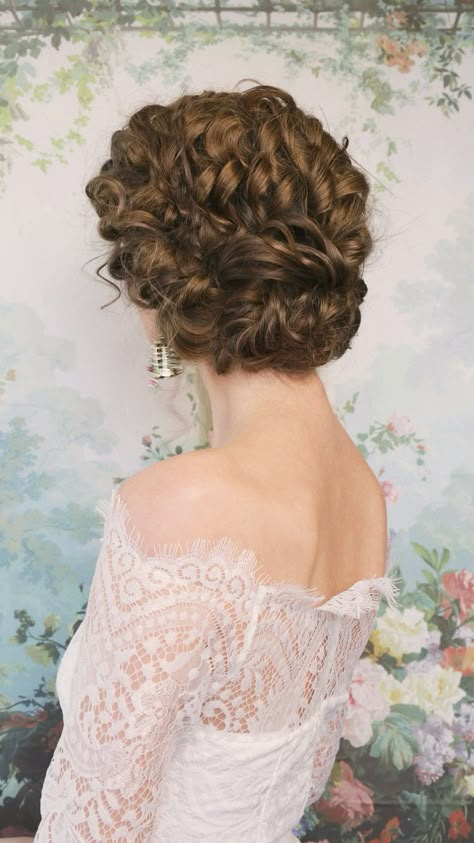 "Get Ready to Slay with 28 Irresistible Curly Hair Styles! Unlock the Secrets to Effortless Elegance. Click Now. Vintage Wedding Hair And Makeup, Long Wedding Hair Updo, Curly Updo Hairstyles For Wedding, Royalcore Hairstyles, Wedding Updo For Curly Hair, Wedding Hair For Round Face, Curly Updo Wedding, Vintage Updo Wedding, Vintage Bridal Hairstyles