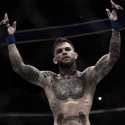 Cody No Love Garbrandt, Cody Garbrandt, Legendary Pictures, Ufc Fighters, Muay Thai, Kickboxing, Ufc, Quick Saves