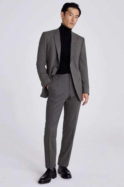 Grey Suit Black Turtleneck Men, Men In Turtlenecks And Suits, Turtleneck Suit Outfit Men, Suit Turtleneck Men, Turtleneck Suit Men, Blazer Turtleneck Outfit, Turtle Neck Suit Men, Suit With Turtleneck Men, Elegant Outfits For Men