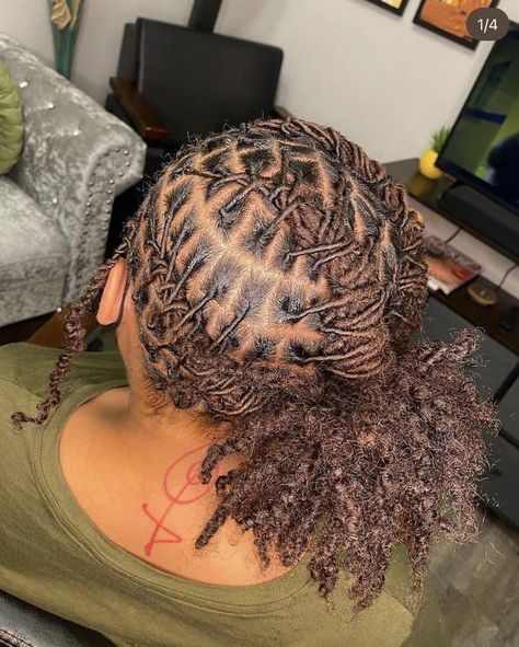 Side Ponytail Loc Styles, Pulled Back Loc Styles, Retwist Locs Style Short Women, Locs Hairstyles Medium Length, Women Loc Styles Hairstyles, Loc Styles For Prom, Natural Locs Hairstyles For Women, Loc Braid Styles, Starter Loc Styles For Women