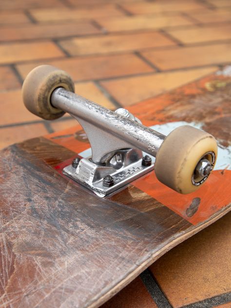 Have you tried ACE Trucks yet? We tested the ACE 44 Classic trucks! #skatedeluxe #SK8DLX Skate Boy, Skate Photos, Skateboard Trucks, Surf Brands, Blender 3d, Classic Trucks, Have You Tried, Art Project, Skateboarding