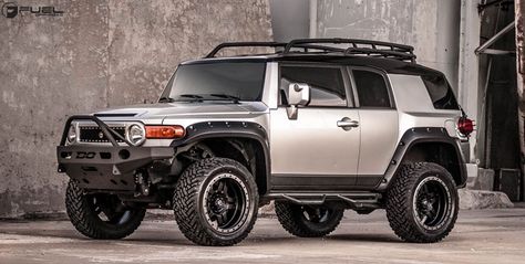 Car | Toyota FJ Cruiser on Fuel Offroad Anza - D557 Wheels | California Wheels Custom Fj Cruiser, Fj Cruiser Mods, Car Websites, Best Family Cars, Mid Size Car, Off Road Wheels, Black Jeep, Jeep Wrangler Rubicon, Overland Vehicles