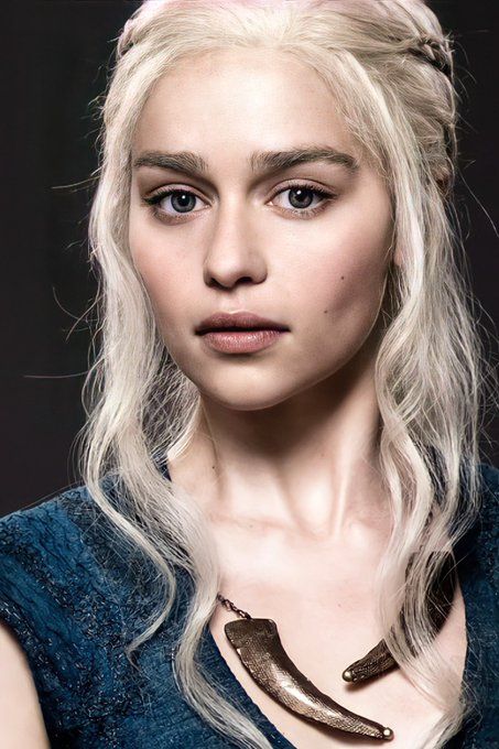 Chocolate Blonde, Emilia Clarke Daenerys, Emilia Clarke Daenerys Targaryen, Jon Snow And Daenerys, Types Of Eyebrows, Queen Of Dragons, Daenerys Stormborn, Game Of Thrones Artwork, Dragon Queen