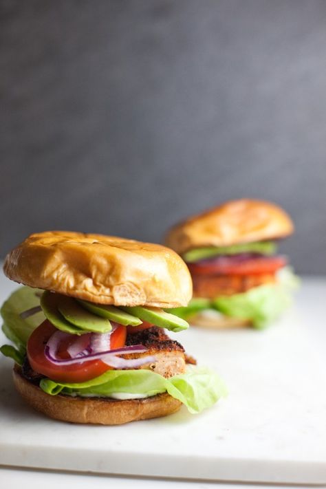 Blackened Salmon Sandwich Salmon Calories, Salmon Sandwiches, Lillie Eats And Tells, Salmon Sandwich, Brioche Bun, Blackened Salmon, Healthy Salmon Recipes, Macro Friendly Recipes, Easy Fish Recipes