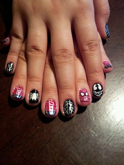 Venom and Spiderman. Nail Creations by Len. Venom And Spiderman, Venom Nails, Spider Man Nails, French Tip Short, Acrylic French Tip, Spiderman Nails, 4d Art, Acrylic French, Wall Trends