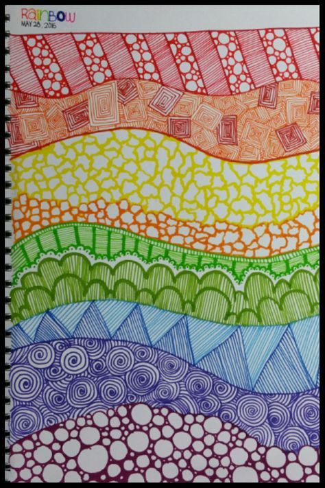 Rainbow Zentangle, Zen Doodle Patterns, Draw Doodle, Therapeutic Art, Tangle Doodle, Zen Doodle Art, Doodle Art Drawing, Rock Painting Patterns, Zentangle Drawings