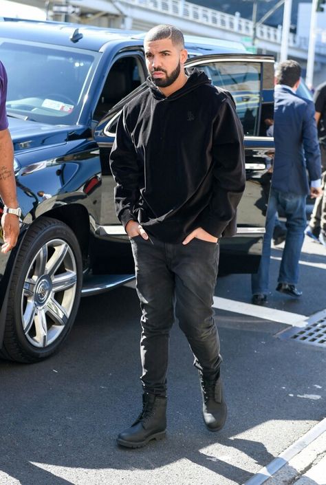 Like what you see⁉Follow me on Pinterest ✨: @joyceejoseph ~ Drake @Champagnepapi Black Timbs Outfit, Timbs Outfit Men, Timbs Outfit, Black Timbs, Timbs Outfits, Drake Fashion, Look Hip Hop, Drake Concert, Drake Clothing