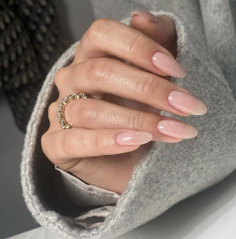 Mandelforming Nails, Short Classy Nails, Winter Nails Acrylic, Casual Nails, Neutral Nails, Nature Tattoos, Girls Nails, Bridal Nails, Dream Nails