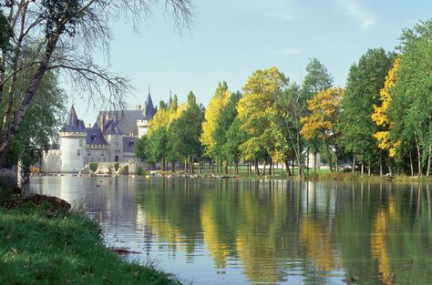 Loire –  the longest river in France.Loire Valley is sometimes called the Valley of the castles, sometimes the Valley of Love or the Garden of France. Orleans France, Loire River, Europe Vacation, Loire Valley, River Valley, Fall Travel, Best Cities, France Travel, World Heritage Sites