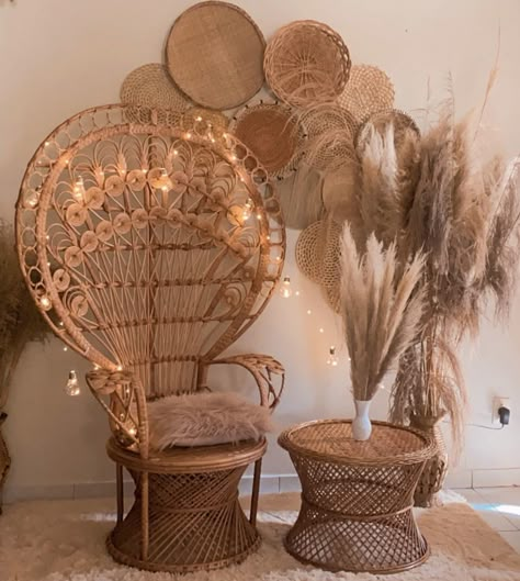 Boho Decor Photoshoot, Boho Studio Photoshoot, Boho Photography Studio, Boho Photos, Bohemian Studio, Party Rental Ideas, Photography Studio Spaces, Photo Studio Design, Photography Studio Ideas