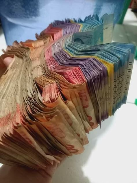 Rainbow Money Philippines, 1k Money In Philippines, Cash Money Prank 2023, Money In Philippines, Ph Money, Philippines Money Pictures, Philippine Money, Money Philippines, Philippine Peso