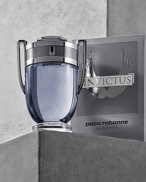 Invictus Paco Rabanne, Paco Rabanne Perfume, Men's Fragrance, Celebrity Perfume, Bay Leaf, Bay Leaves, Glass Perfume Bottle, Paco Rabanne, Perfume Collection