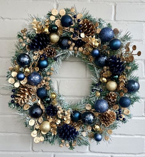 Navy Gold Christmas, Christmas Wreath Gold, Gold Christmas Wreath, Gold Foliage, Painted Pinecones, Snow Effect, Navy Christmas, Artificial Christmas Wreaths, Gold Christmas Decorations