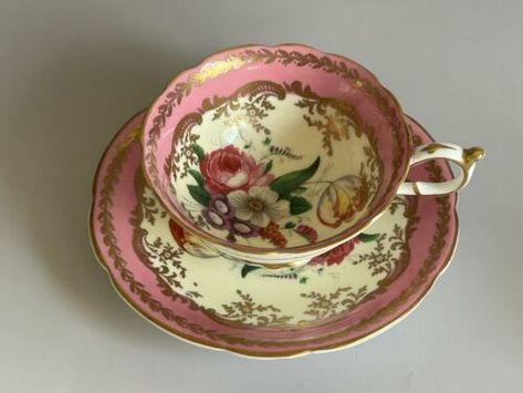 Vintage Paragon Fine Bone China England Teacup And Saucer Set  | eBay Victorian Teacups, Pretty Tea, Pretty China, Vintage Bone China, Dinner Service, Teacup And Saucer, Tea Sets, Tea Cup Saucer, Fine Bone China