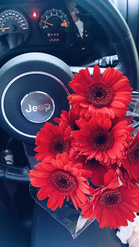 #summer #red #flowers #jeep Red Jeep Aesthetic, Jeep Aesthetic, Red Jeep, Phone Wallpapers, Old Cars, Red Flowers, Dream Cars, Phone Wallpaper, Jeep