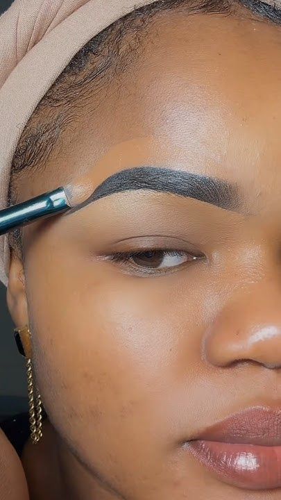 Easy beginners 5dots eyebrow hack #viral #viralvideo #viralpost #reels Good Eyebrows, Brow Hacks, Different Eyebrow Shapes, Pro Makeup Tips, Girl Hacks, Eyebrow Trends, Makeup Hacks Videos, Perfect Eyebrow Shape, Sparse Eyebrows