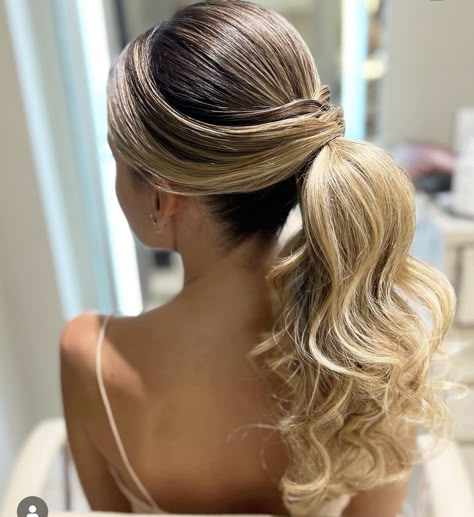 Hairstyle For Cocktail Party, Big Ponytail Hairstyles, Big Ponytail, Hairstyles For Receding Hairline, Easy Hairdos, Ball Hairstyles, Dance Hairstyles, Blonde Hair Inspiration, Back To School Hairstyles