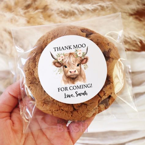 These highland cow favor stickers labels will make the perfect addition to any birthday party or baby shower!  Details * Stickers measure 2.5" * Semi-gloss sticker (not waterproof) * Clear cello bags can be added onto your order * Bags are food safe with a resealable adhesive closure * No food/candy included, bags are empty and ship flat Proofs are available for an additional fee. Highland Cow Food Ideas, Highland Cow Bday Party, Highland Cow Birthday Decorations, Highland Cow Party Decor, Highland Cow Party Favors, Hiland Cow Baby Shower Ideas, Boho Highland Cow Birthday Party, Highland Cow Party Ideas, Longhorn Baby Shower Ideas