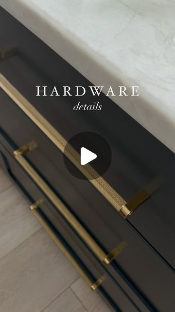 Jenna | Custom Home Build on Instagram: "Hardware details you’ll want to save for your next project ✨  Comment “HARDWARE” and I’ll send you a direct link to the ones we used that are currently 10% off 🖤  I fell in love with these heavy knurled pulls from the @topknobs Amwell collection and we used them throughout our kitchen, pantry, and mudroom to add a little bit of an industrial feel.   Sizing tip: I love the look of larger pulls! For drawers, we used pulls 1/3 the drawer size and sized up when odd sizes were needed 🖤  #cabinethardware #cabinetpulls #kitchendesign #kitcheninspiration #interiors #interiordesign #homebuildingandrenovating #hardwaredesign #realestate #homeinspo4you #ａｅｓｔｈｅｔｉｃ" Gold Cup Pulls Black Cabinets, Franklin Brass Cabinet Pulls, Knurled Cabinet Hardware, Black Knurled Cabinet Hardware, Modern Kitchen Hardware, Matte Black Cabinet Pulls Signature Hardware, Brass Knurled Handle, Custom Home Build, Kitchen Pantry