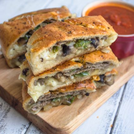 Philly Cheese Steak Stromboli Steak Stromboli, Cheesesteak Stromboli, Hungry Howies, Cheese Stromboli, Savoury Pastry Recipe, Gimme Delicious, Steak Wraps, Stromboli Recipe, Cheese Steak