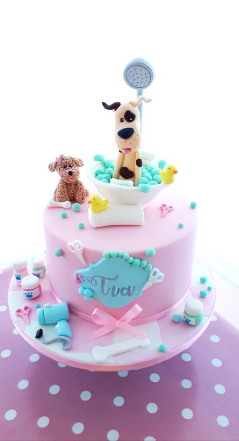 Barbie Dog Party, Dog Lover Birthday Cake, Shihtzu Cake Design, Diva Dog Bakery, Pink Dog Grooming Salon, Party Inspiration, Dog Grooming, Pet Shop, Themed Cakes