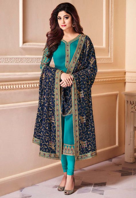 Churidar Dress, Shamita Shetty, Muslim Dresses, Straight Suit, Fancy Suit, Salwar Designs, Fashion Sarees, Long Kurti Designs, Tight Dress Outfit