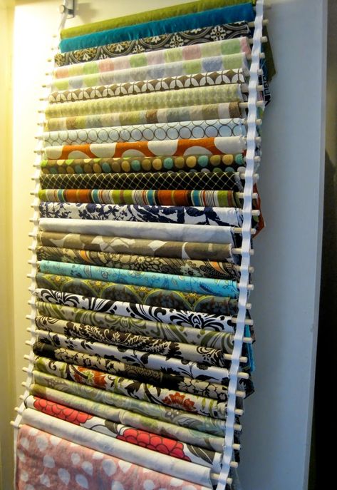 Sewing Room Storage, Sewing Spaces, Coin Couture, Store Fabric, Sewing Storage, Dream Craft Room, Sewing Room Organization, Quilting Room, Sewing Space