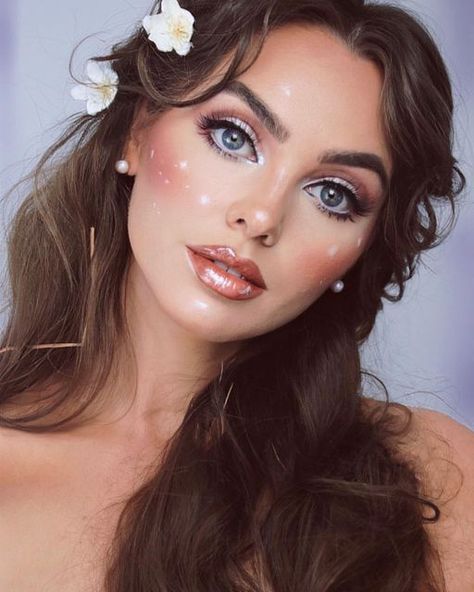 Jackie Wyers, Ethereal Makeup, Rose Tone, Elegant Makeup, Princess Hairstyles, Canadian Artists, The Rose, Makeup Looks, Hair Makeup