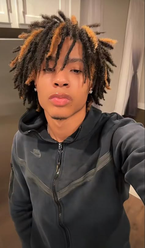 Dreadhead Boys, Cute Dreadhead, Cute Dreadheads, Fine Dreadheads, Boys With Dreads, Freeform Dreads, Dread Ideas, Dread Hairstyles For Men, Black Dreads