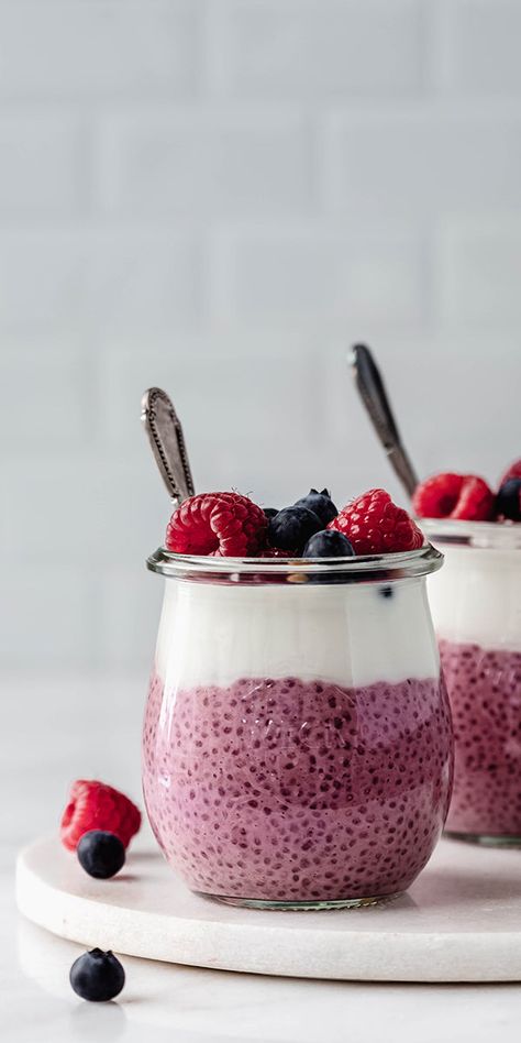 Raspberry Chia Pudding, Gluten Free Pudding, Pudding Recept, Crepe Cake Recipe, Recipes Chili, Pasta Bread, Chia Pudding Recipe, Cake Pizza, Sandwich Lunch