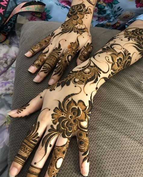 Kashee's Mehndi Designs, Khafif Mehndi, Khafif Mehndi Design, Mehndi Designs 2018, Rose Mehndi Designs, Mehndi Designs For Kids, Simple Mehndi Designs Fingers, Pretty Henna Designs, Full Mehndi Designs