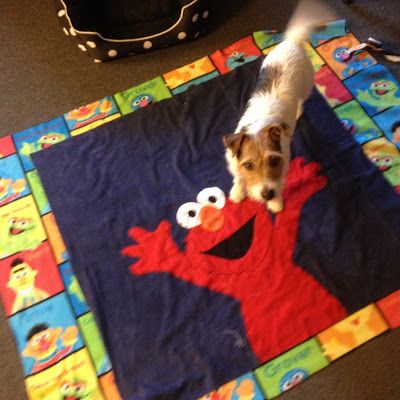 Val's Quilting Studio: Elmo Quilt Part 1 of 3 Elmo Quilt Pattern, Elmo Coloring Pages, Arrow Quilt, Patchwork Quilting Designs, Childrens Quilts, Denim Quilt, Quilting Studio, Patchwork Quilting, My Classroom