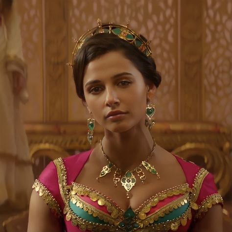 naomi scott as princess jasmine in aladdin (2019) Aladdin Live, Nefertari Vivi, Aladdin 2019, Disney Enchanted, Disney Jasmine, Disney Princesses And Princes, Disney Live, Naomi Scott, Ben Hardy