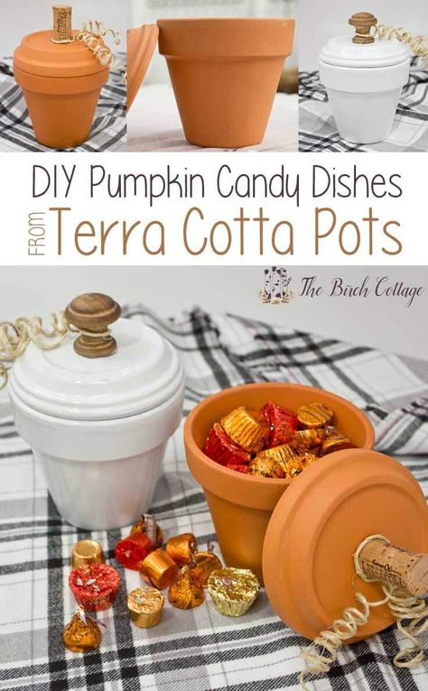 Terra Cota Pots, Terra Cotta Pots, Terra Cotta Pot Crafts, How To Make Pumpkin, Flower Pot Crafts, Fall Deco, Pumpkin Candy, Clay Pot Crafts, Fall Halloween Crafts