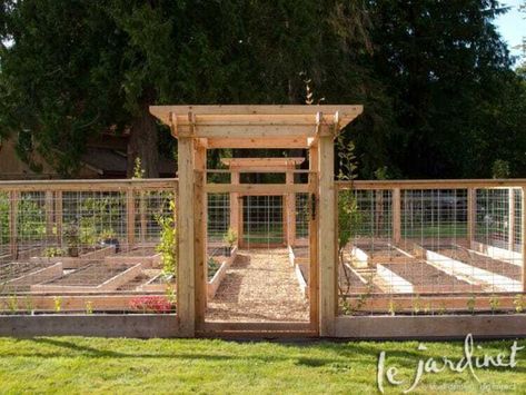 Plan Potager, Raised Vegetable Gardens, Garden Area, Garden Design Plans, Veg Garden, Vegetable Garden Design, Perfect Garden, Garden Bed, Garden Fencing