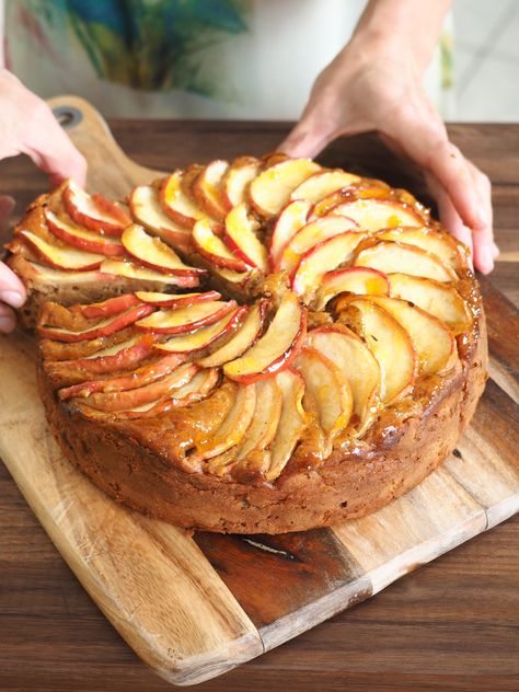 Apple, mascarpone and cinnamon cake | Italian recipes | SBS Food Mascarpone Cake, Apple Cinnamon Cake, Sbs Food, Cinnamon Cake, Apple Cake Recipes, Baking Project, Soft Cheese, Apple Cinnamon, Apple Cake