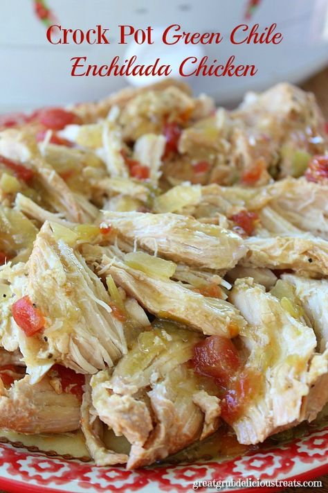 Crock Pot Green Chile Enchilada Chicken - This crock pot green chile enchilada chicken is super easy and can be used for different meals all week long.. Green Chili Chicken Crockpot, Enchiladas Crockpot, Texmex Recipes, Frozen Chicken Crockpot, Green Chili Chicken Enchiladas, Crockpot Chicken Enchiladas, Green Chili Enchiladas, Green Chicken Enchiladas, Green Chile Enchiladas