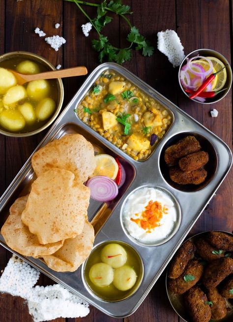 Meal Plans-The Why, When & How ? – OneWholesomeMeal Indian Food Meal Plan, Pakistani Meal Plan Weekly, Indian Balanced Diet Plate, Indian Vegetarian Meal Plan Weekly, Weekly Meal Plan Indian Vegetarian, Food Thali, Mess Food, Afternoon Lunch, Indian Lunch