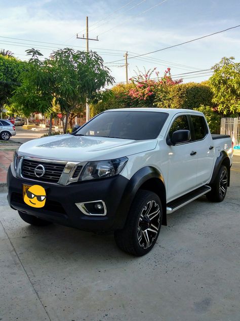 Np 300 Frontier, Pick Up Nissan, Frontier Np300, Nissan Np300, Nissan Trucks, 4x4 Truck, Nissan Navara, 4x4 Trucks, Nissan Frontier